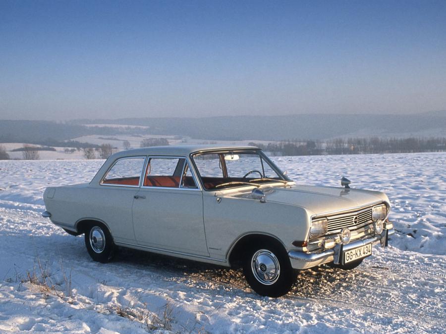  Opel Rekord Coupe 1965 года  (фото 2 из 6)